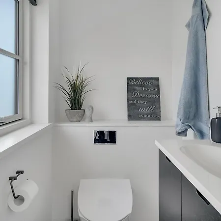 Stunning In With Wifi Ferienhaus *